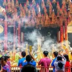 Văn khấn mùng 1 và ngày Rằm hàng tháng